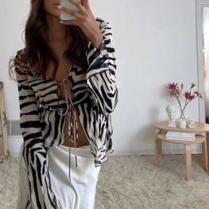 NWT RAT & BOA Zephyr Blouse